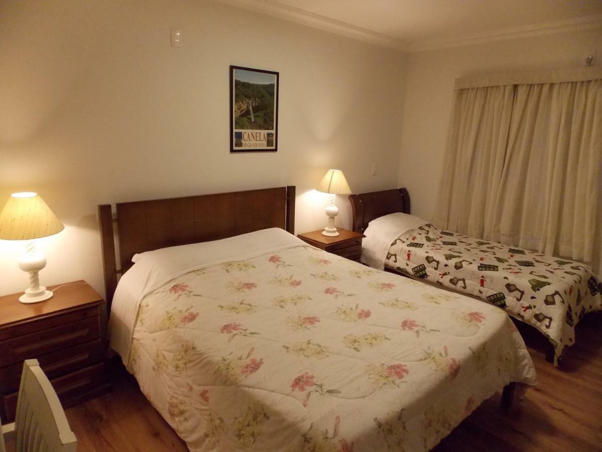 Triplex 3 Suites Em Canela Exterior photo